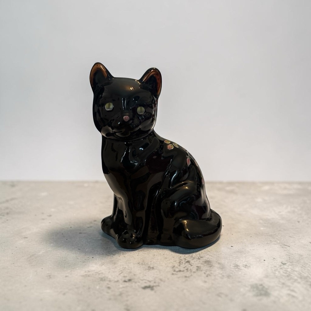 Fenton Black Copper Rose Sitting Cat Hand Painted,Org stickers,Signed